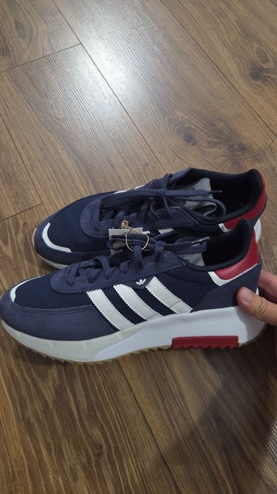 Adidas Retrophy 44 2/3