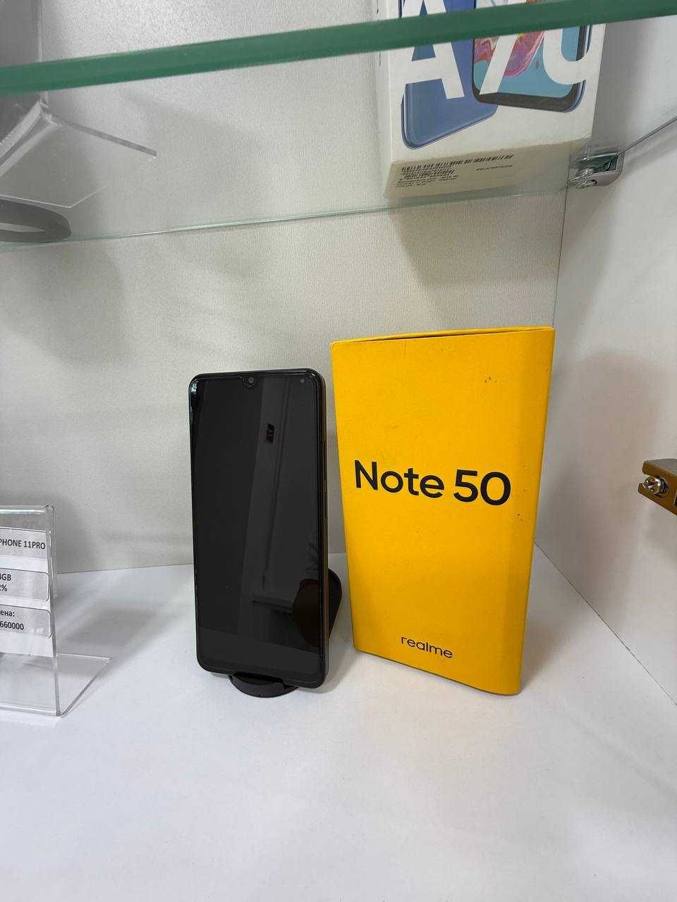 Телефон  Realmi Note 50
