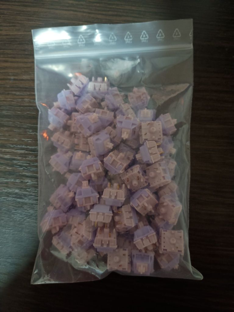 Gateron Irene Switches , Cream Soda 70x