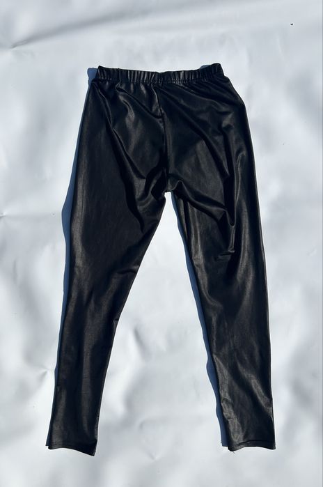 Pantaloni / colanti dama super skinny imitatie piele marime XS / S