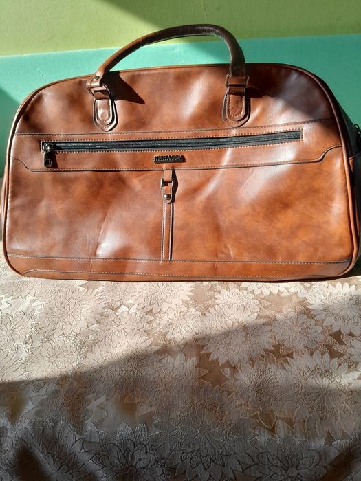 Пътна чанта лека и удобна