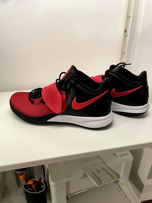 Nike Kyrie Flytrap 3 - size 45,5 - noi