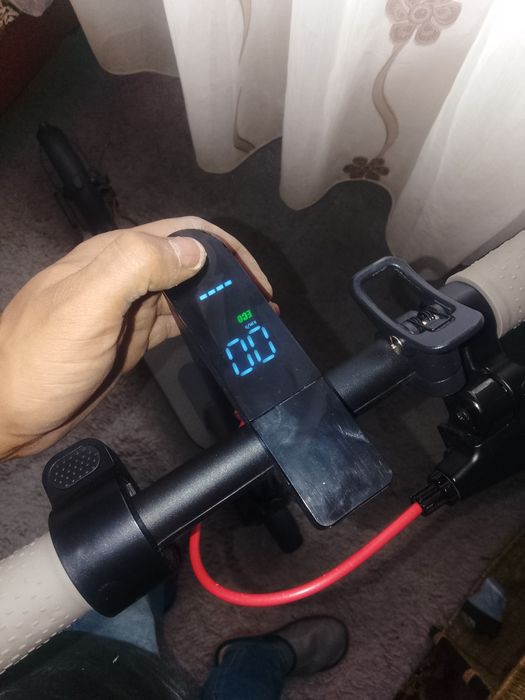 Trotinetă electrică