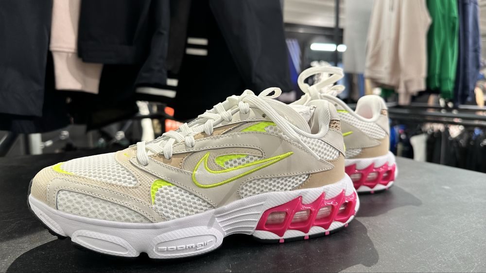 Nike Air Zoom Fire originali , noi la cutie ( marime 40 )
