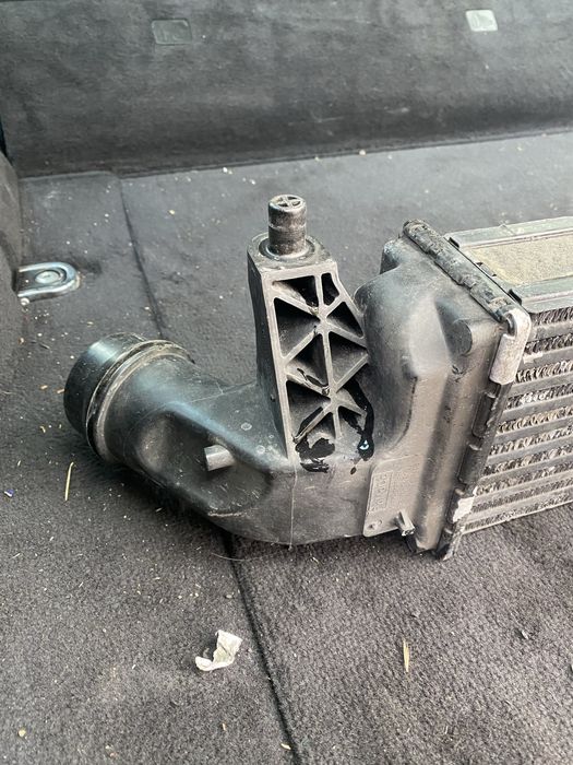 Интеркулер Ford Fiesta 1.5 ST