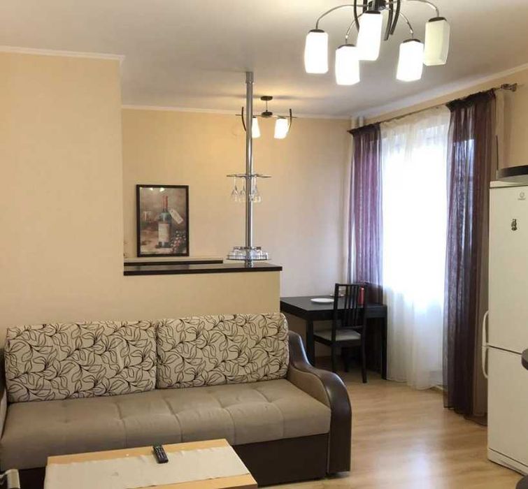 Дава се под наем Двустаен апартамент в Пловдив, Каменица 1 - 65 кв.м за 249.9 € - Снимка #1