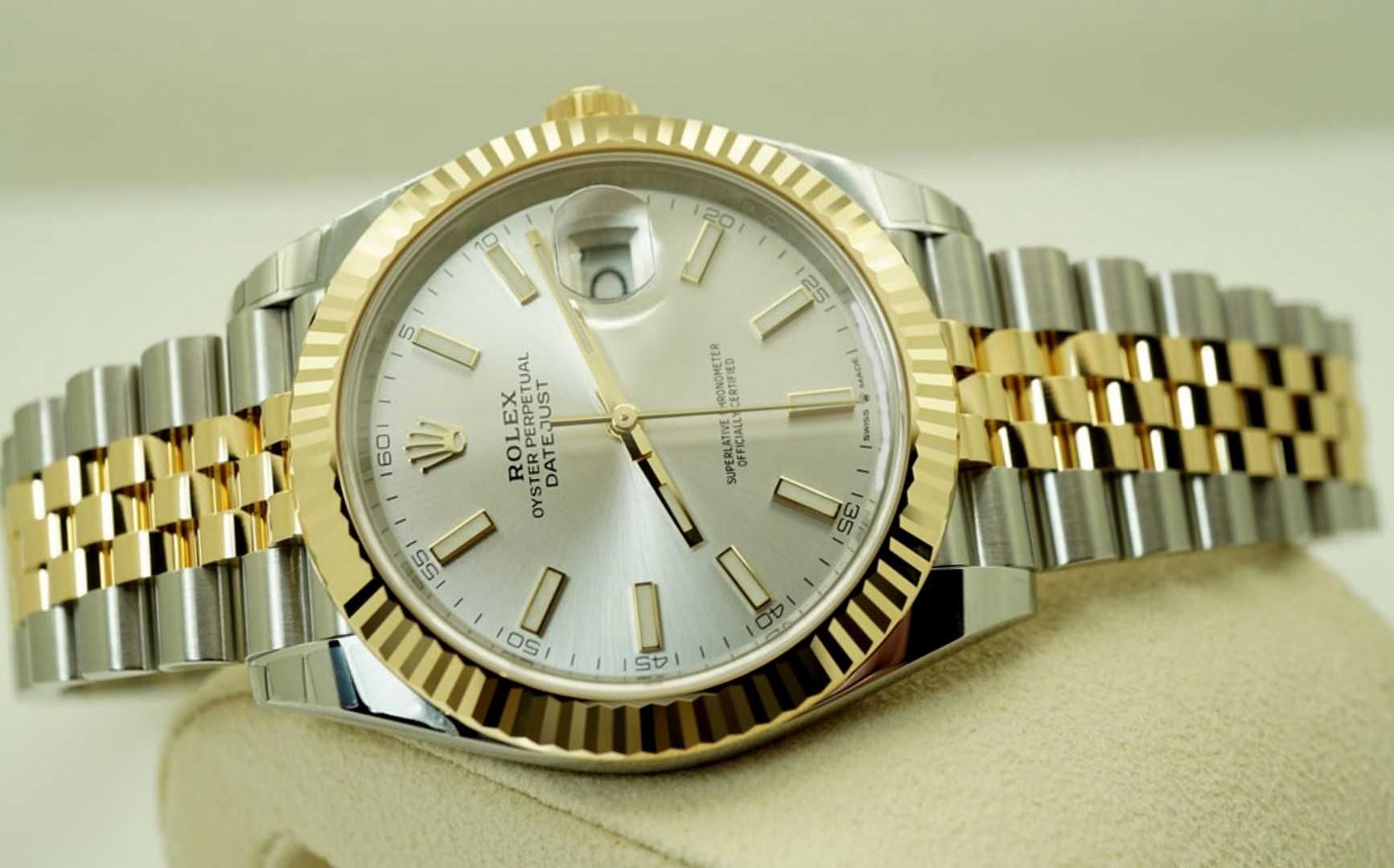 Часовници Rolex Luxury