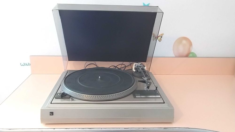 pt discuri vinil un pickup Dual 505