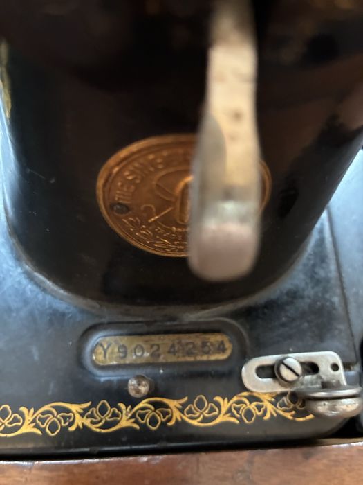 Vand Masina de cusut Singer.