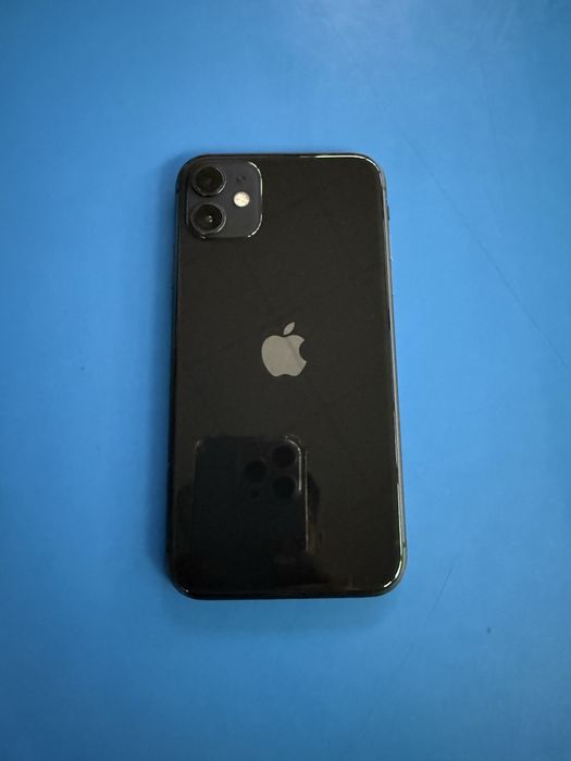 Продам iphone 11 не дорого