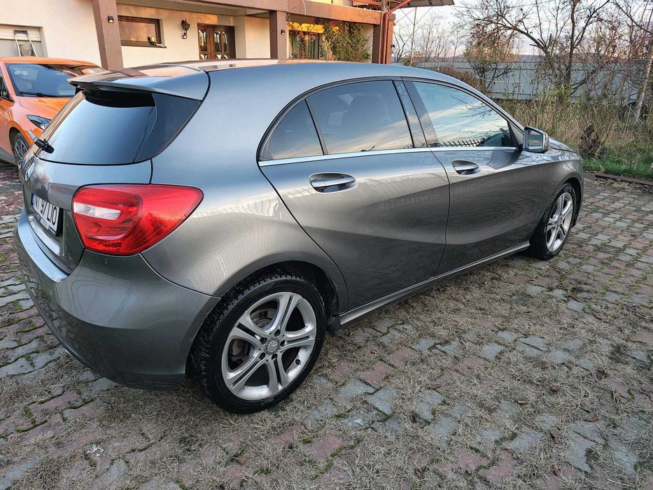 Mercedes A180 An 2013 Benzina