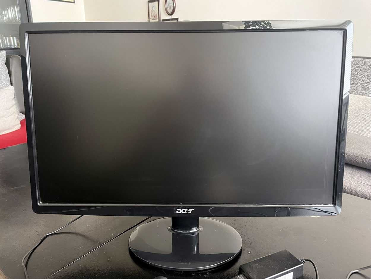 Монитор Acer S221 HQL