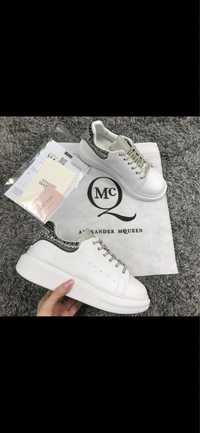 Adidasi Alexander McQueen dama