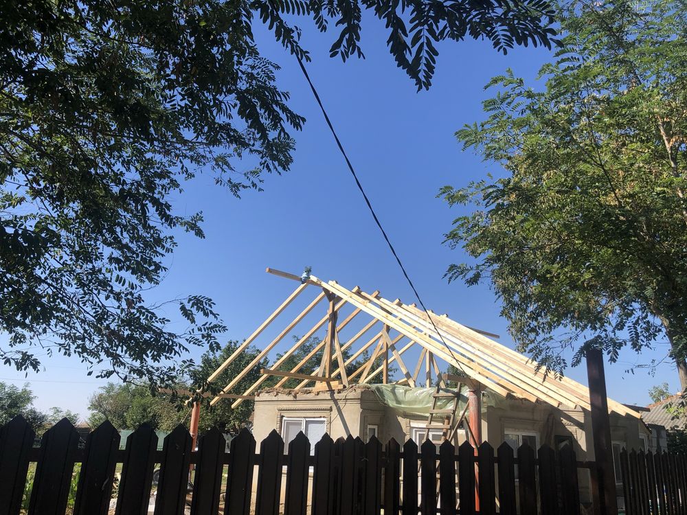 Reparați si montaj acoperisurii