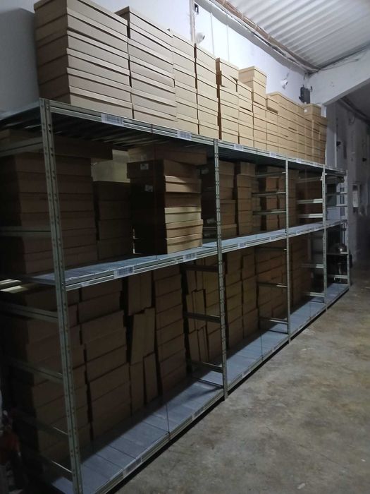 Vindem platforme si rafturi metalice industriale/depozit/garaj/mag