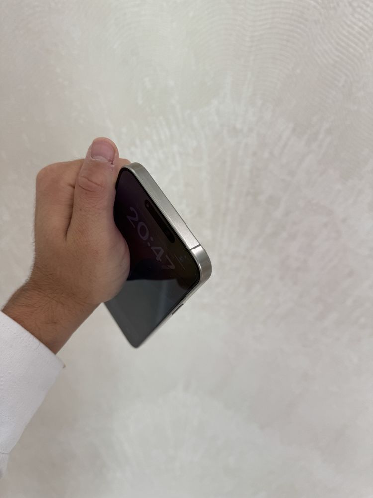 Iphone 15 pro max 100yomks