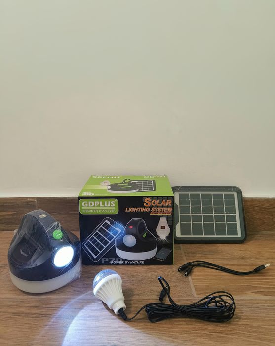 Kit solar GDPlus GD-P20 cu lampa multifunctionala