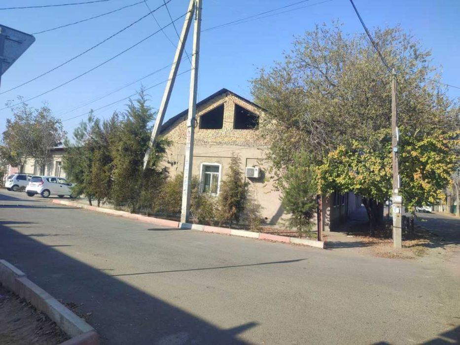 Дом на участке 4.3 сотки 5 комнат недалеко Кадышева