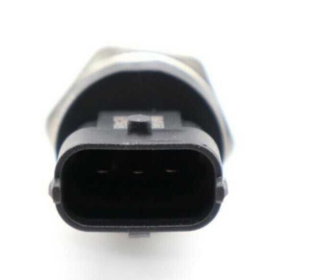 Senzor NOU presiune rampa Iveco Opel Fiat Lancia Ford Mercedes