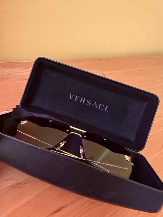 Слънчеви очила Versace