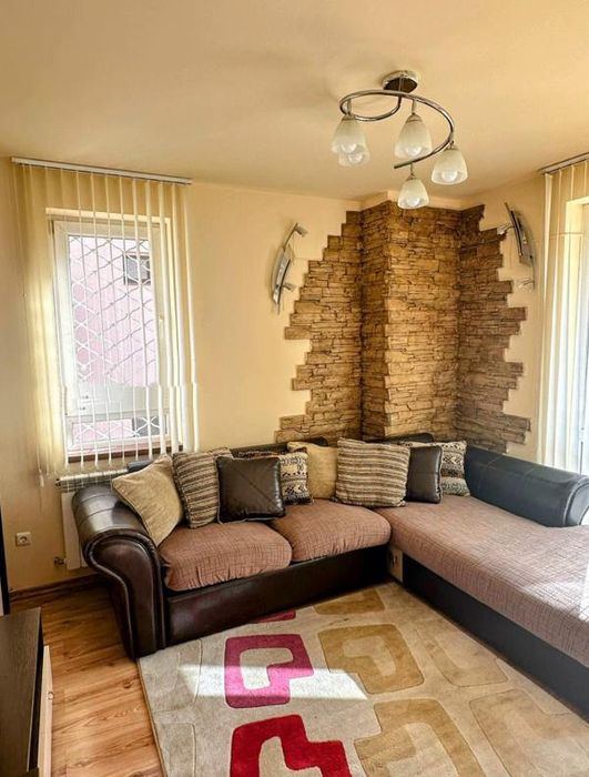 Дава се под наем Тристаен апартамент в София, Редута - 86 кв.м за 718.08 € - Снимка #1