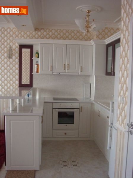 Продава се Тристаен апартамент в Пловдив, Кършияка - 132 кв.м за 1705 €/кв.м - Снимка #4