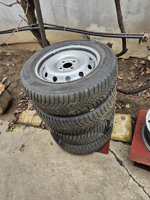 Roti logan cauciucuri iarna 185 65 15 dot 2021