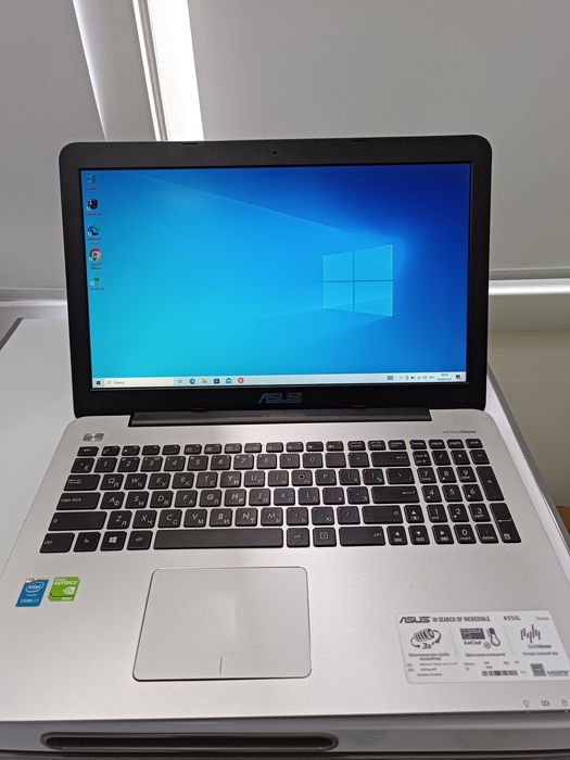 Ноутбук Asus X555LN