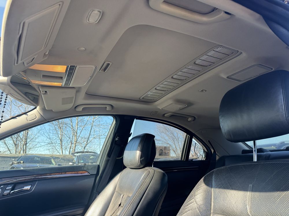 Мерцедес  W221  S500 2010 Г само на части