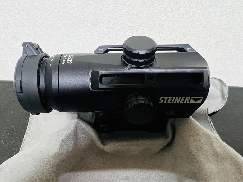 Steiner S322 dispozitiv optic