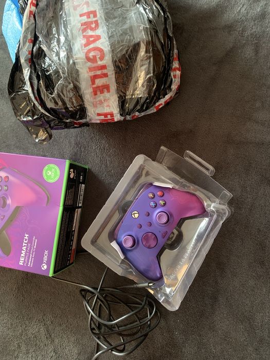 Vand/schimb controller pentru PC sau Xbox One NOU