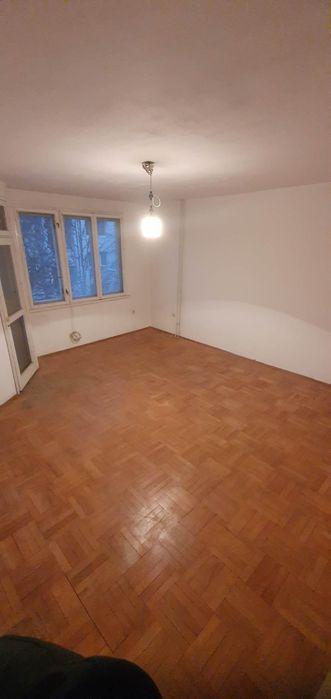Дава се под наем Тристаен апартамент в Бургас, Център - 115 кв.м за 331.5 € - Снимка #5