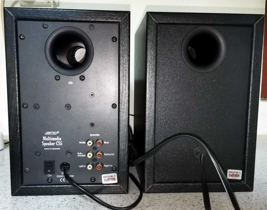 Boxe active Jamo CS5, 40W, finisaj lemn negru, made in Denmark