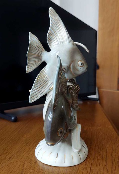 Bibelou Pesti - din portelan de Bohemia