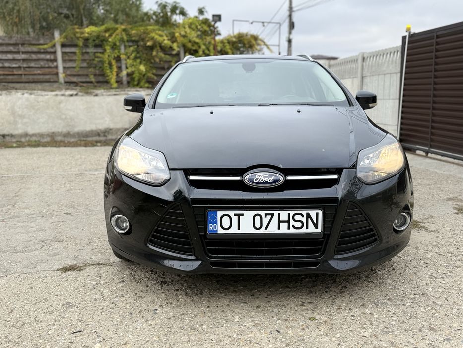 Ford focus III 1.6 2015
