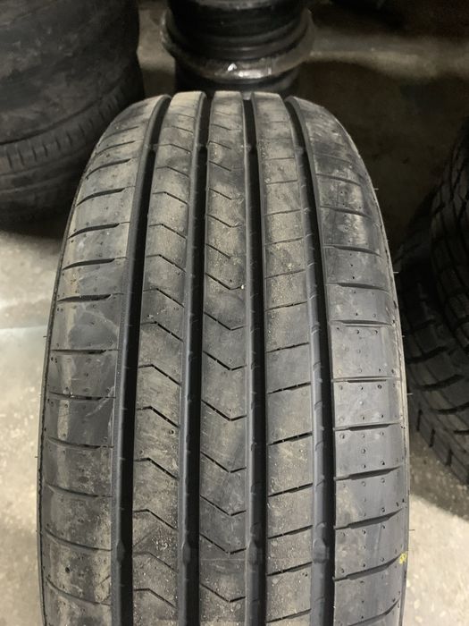 Продам шину 215/55/18 покрышка