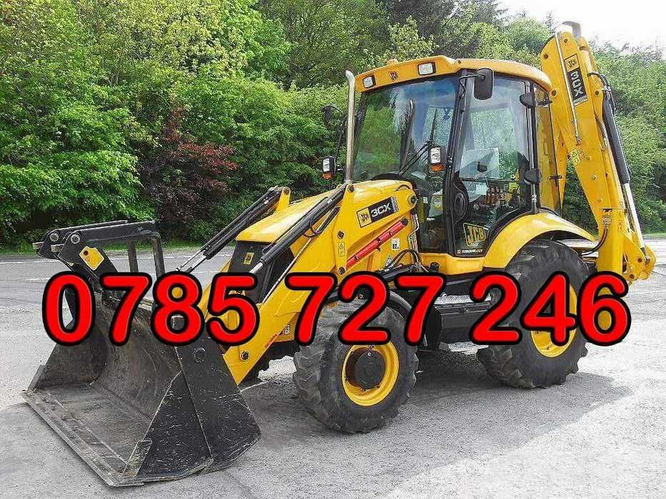 Buldoexcavator de inchiriat pe termen mediu/lung