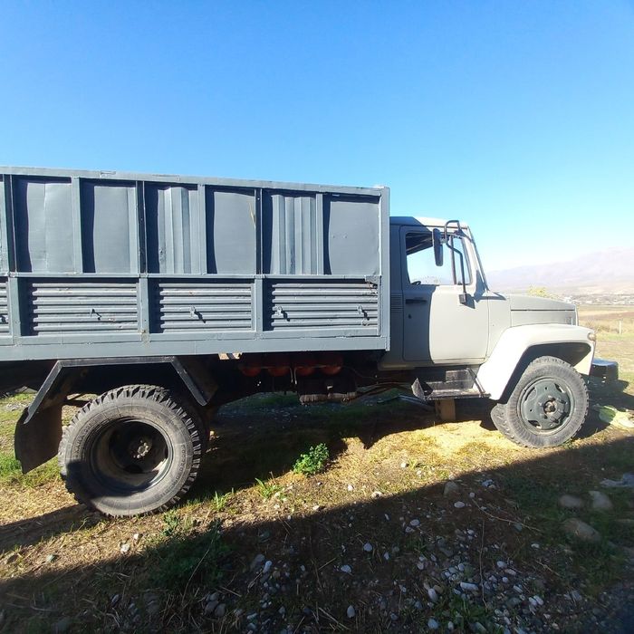 GAZ 53 avtomobil