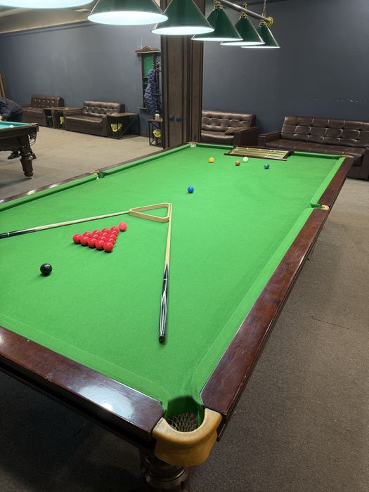 Снукер стол сотилади !!!
