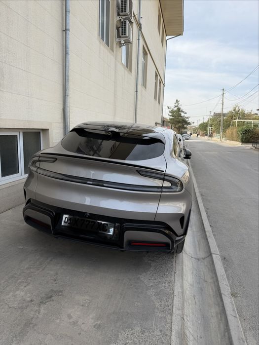 Xiaomi YU7 2025, full