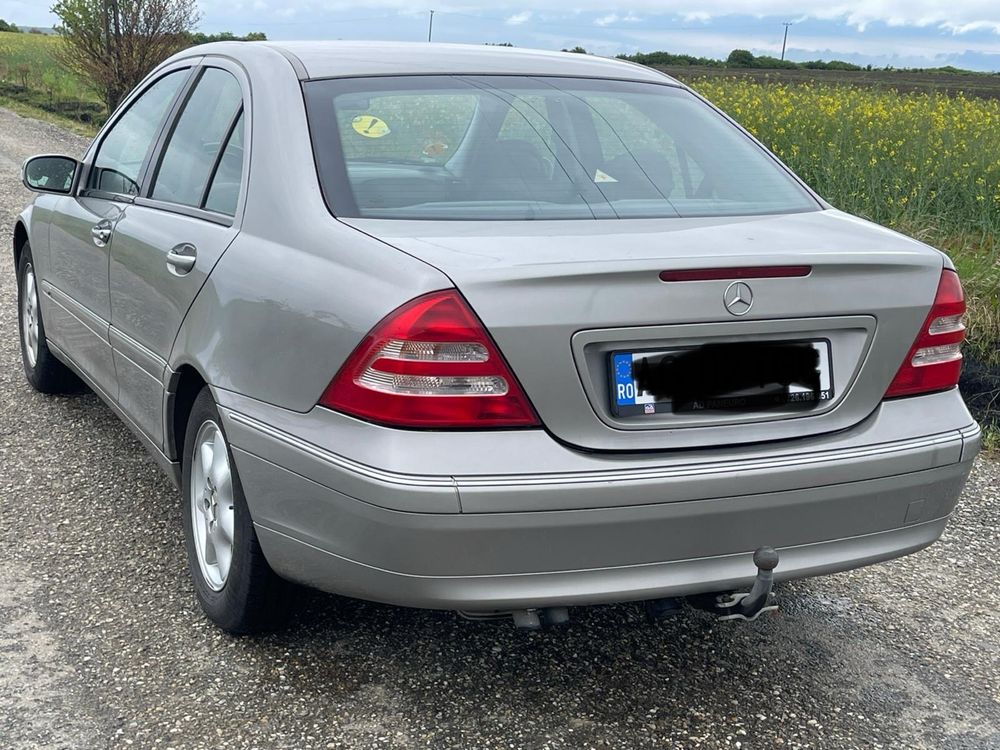 Mercedes c180 K. Elegance