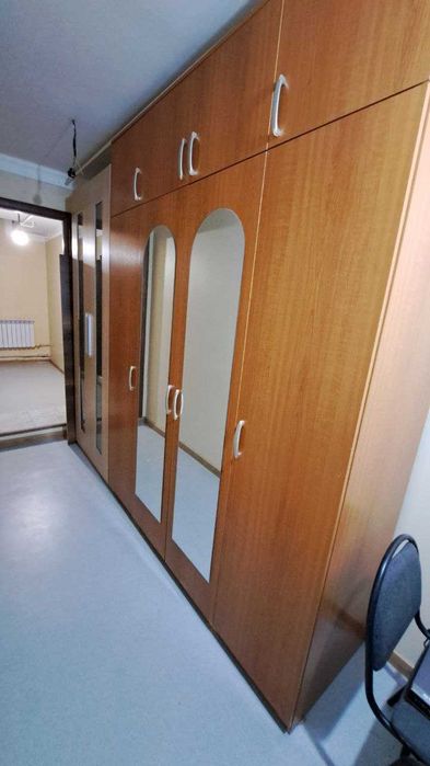 До 10 ноября. Шкаф с зеркалами 180см с Антресолями / Трехсекционный