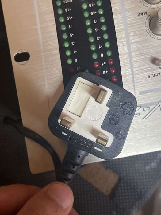 Vestax pcV-275 професионален миксер