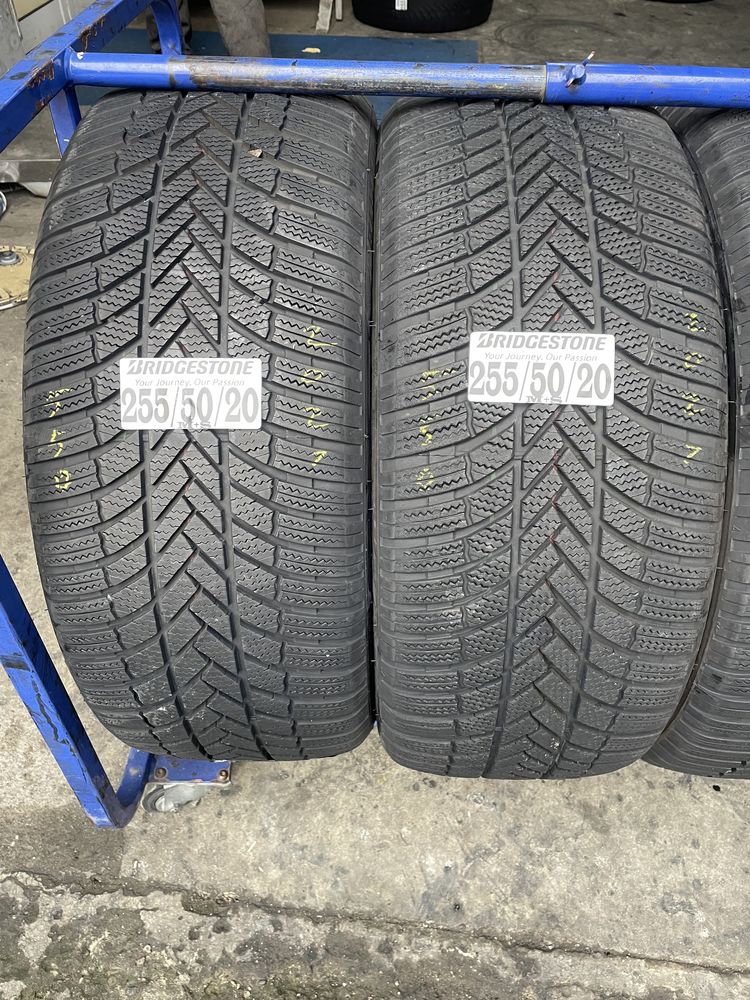 255/50/20 Bridgestone M+S