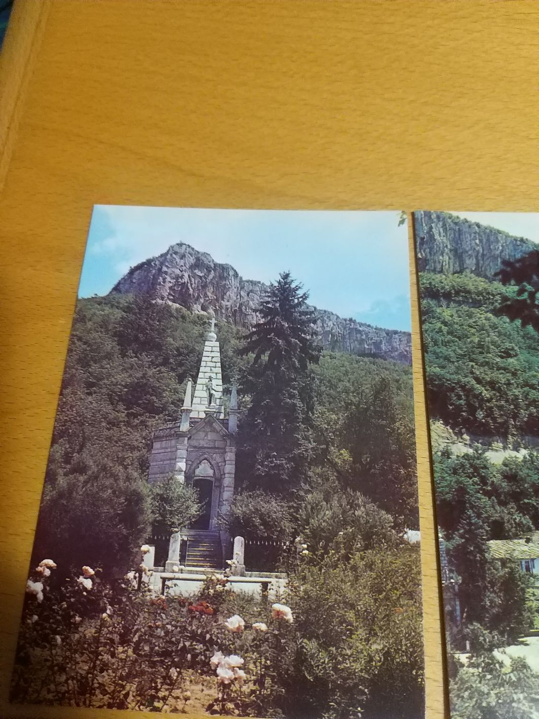 Картички от България