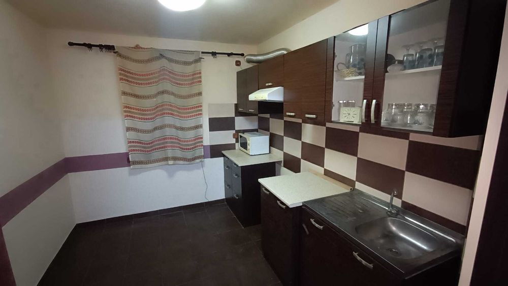 Vand apartament Bailesti str. Carpati