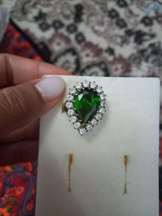 Серебро колцы продаётся