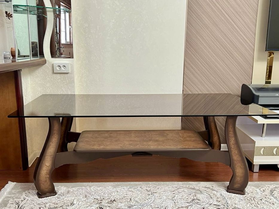 Журнальный стол