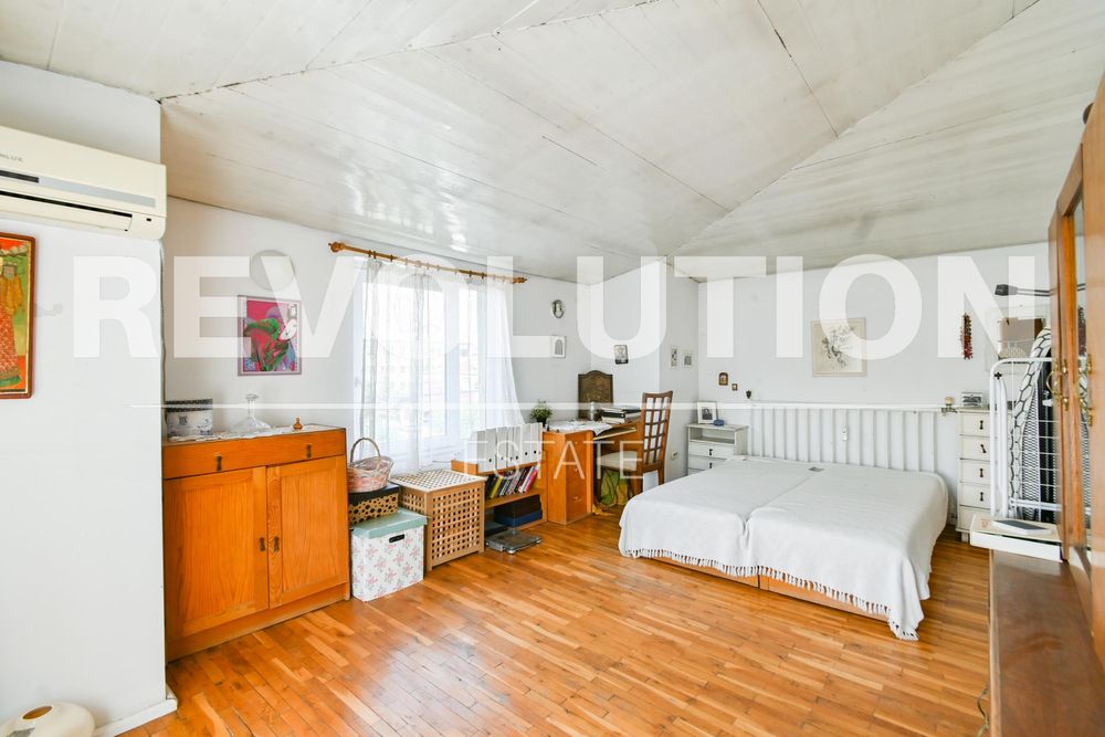 Продава се Тристаен апартамент в София, Докторски паметник - 70 кв.м за 4500 €/кв.м - Снимка #12