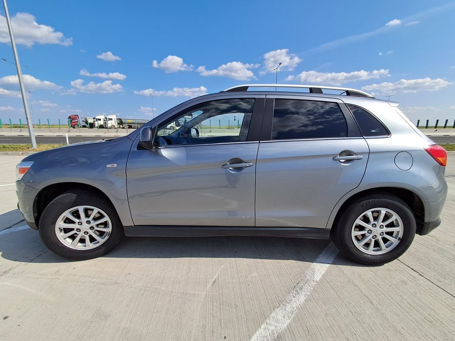 VAND Mitsubishi Asx2/4, 4/4 la buton,78000 km reali,carte service,